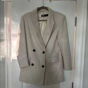 Zara Women's Cream Blazer Coat. Oversized XS